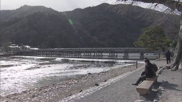 京都の観光名所 嵐山で感染防止対策を強化