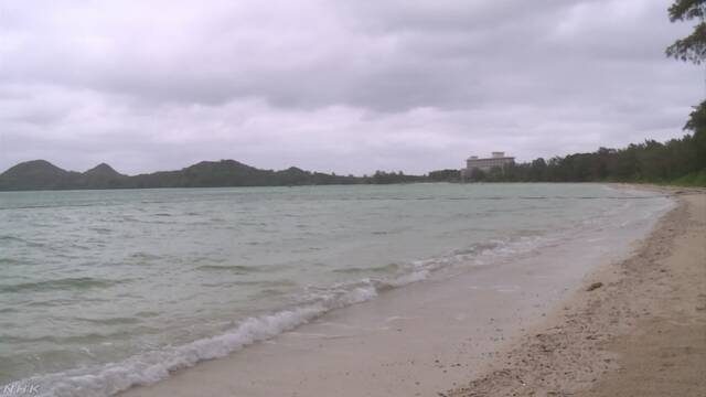 沖縄 石垣島で海開き 規模を大幅縮小 全国的な感染拡大で