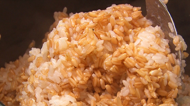 Traditional recipes call for white rice, but she uses a mixture of multigrain rice and oats.