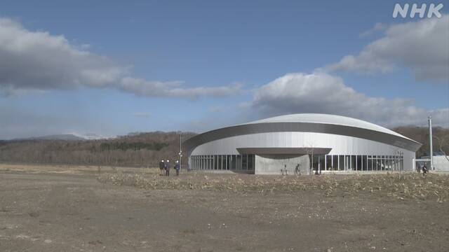 北海道 白老町のアイヌ文化発信拠点 開業１か月余延期へ