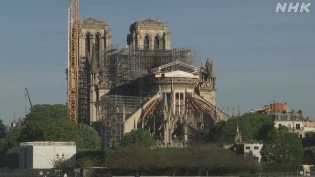 ノートルダム大聖堂火災 仏大統領 改めて「５年以内の再建を」