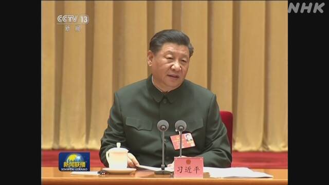 中国全人代 習主席「ウイルス対策継続も軍強化を」