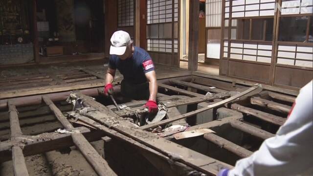 熊本 芦北町でボランティアが作業 コロナで県内に住む人限定