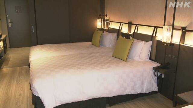 新型コロナで開業延期のホテル 2か月遅れのオープン 東京