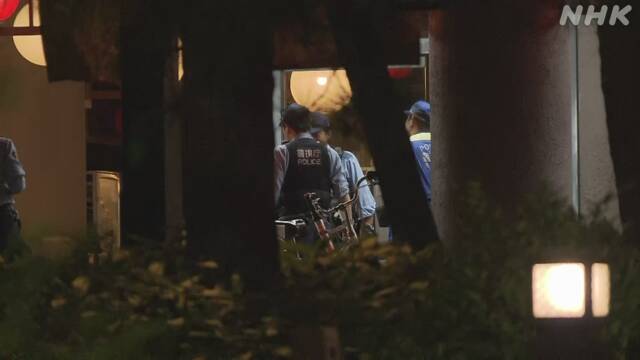 Car crashes into National Theater Investigating whether there are injuries Chiyoda Ward, Tokyo | NHK