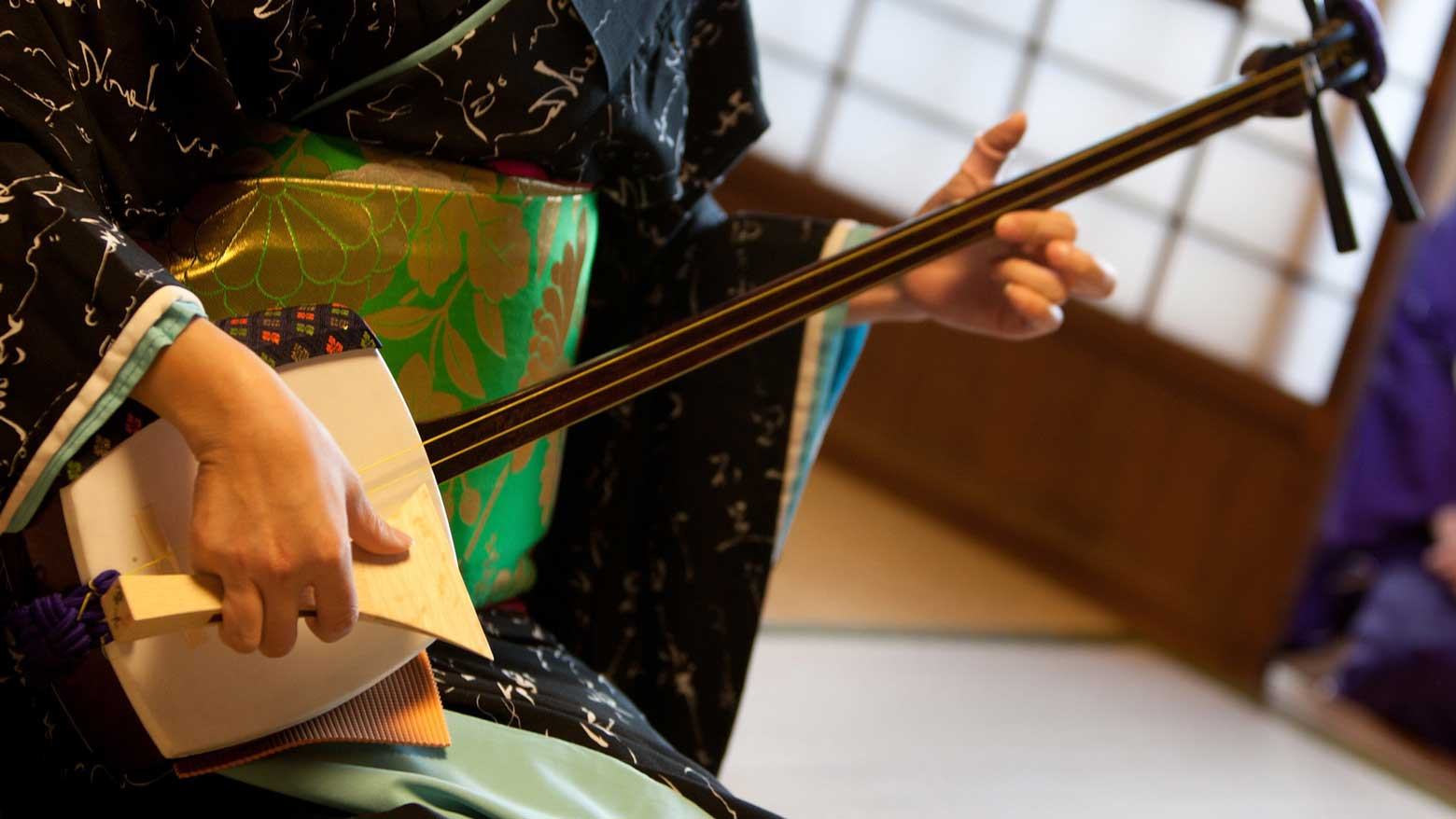 Japan's shamisen faces a fight for survival