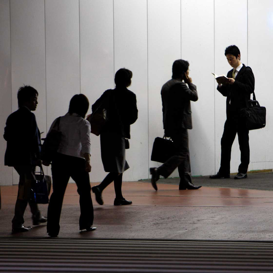 Japanese lawmakers scramble to protect surging number of freelancers