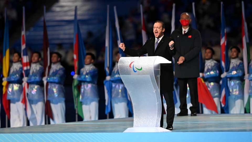 Parsons shouts “peace” at the opening ceremony