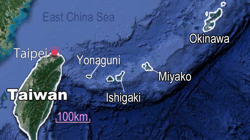 A map showing Yonaguni and other Okinawa islands located about 100 kilometers east of Taiwan.