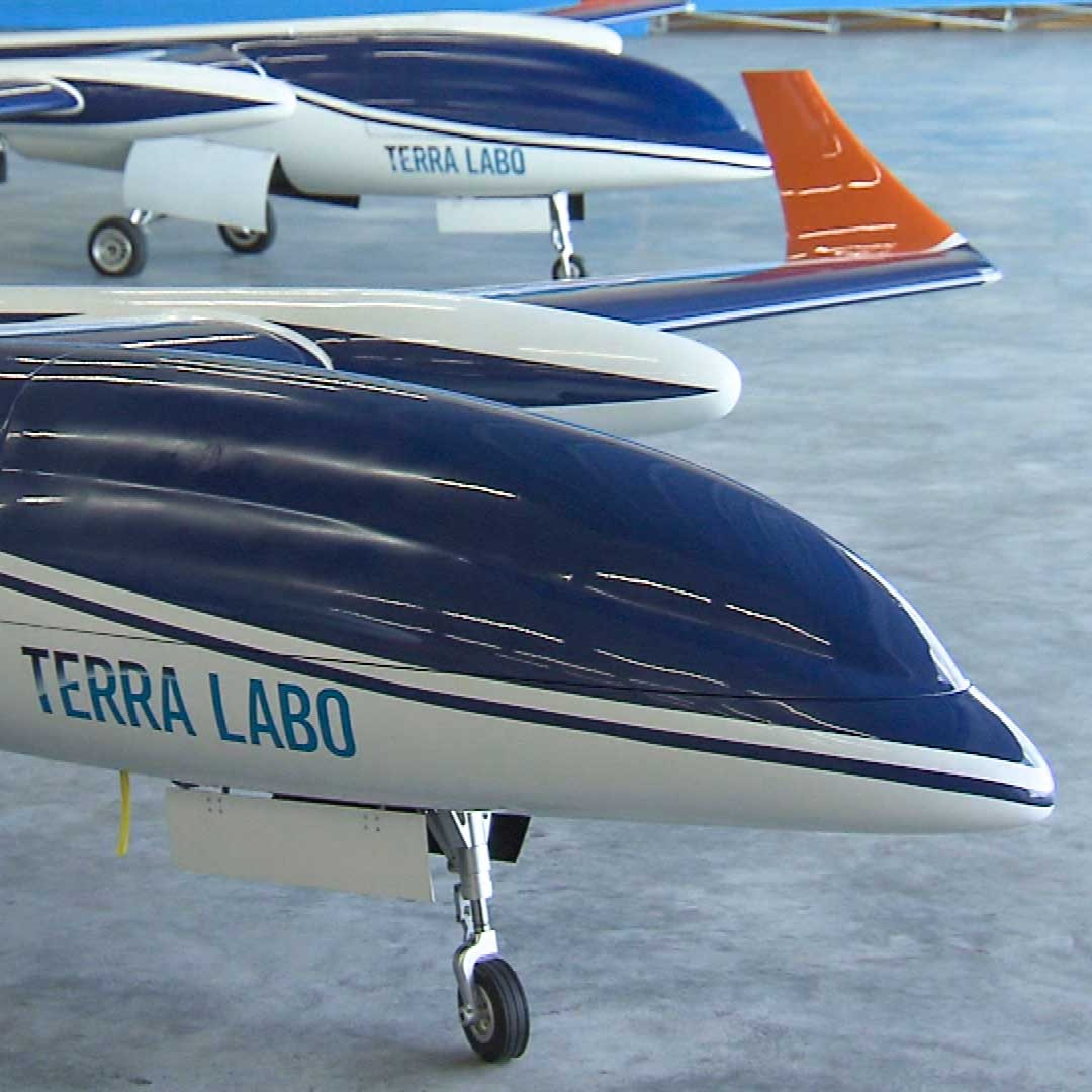 Flying "Dolphins" to assist in disaster rescue