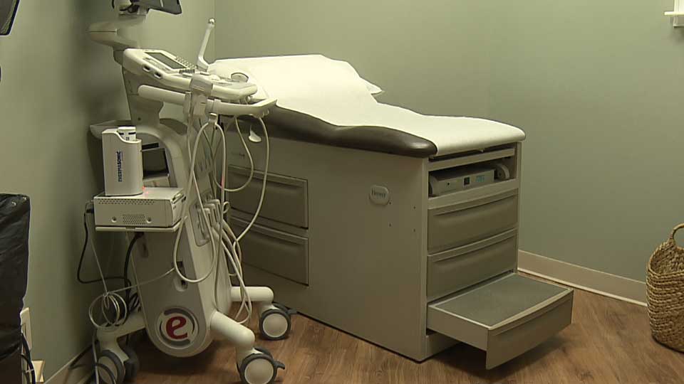 A  free ultrasound imaging machine.