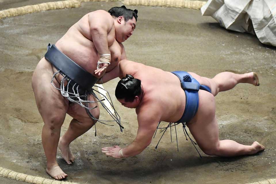 Tokushoryu vs Shodai on Day 14