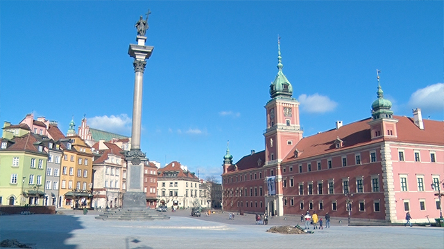 Today, from Poland. The Historic Center of Warsaw, though destroyed in World War Two, has been restored to its past appearance. It has been designated a UNESCO World Heritage Site. 