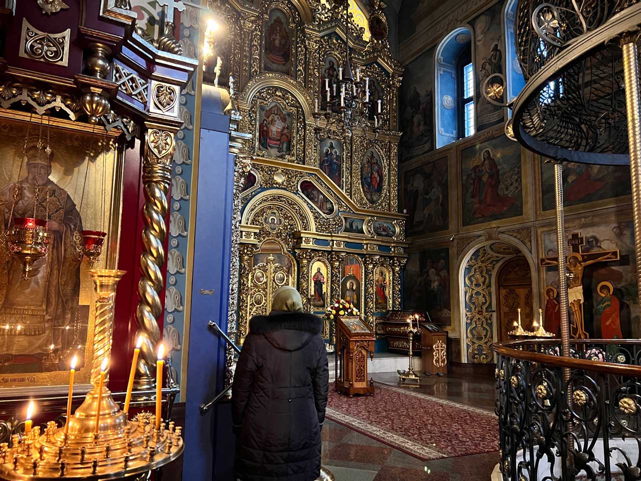 Le Nouvel An orthodoxe est célébré dans un abri anti-bombe du