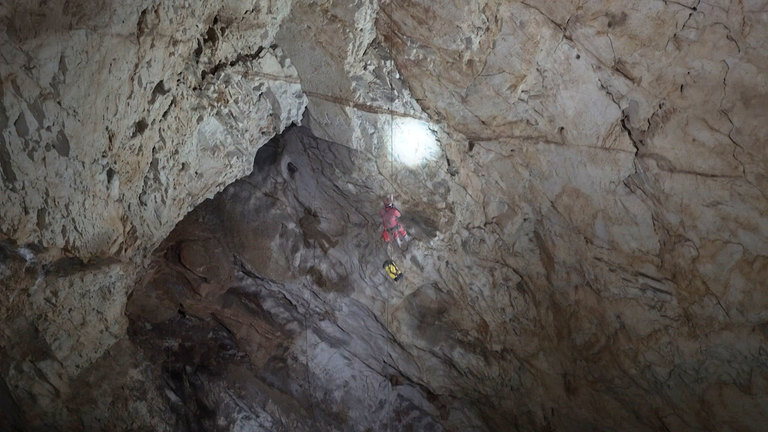The Secret Chambers of Akiyoshido Cave - Science View - TV | NHK WORLD ...